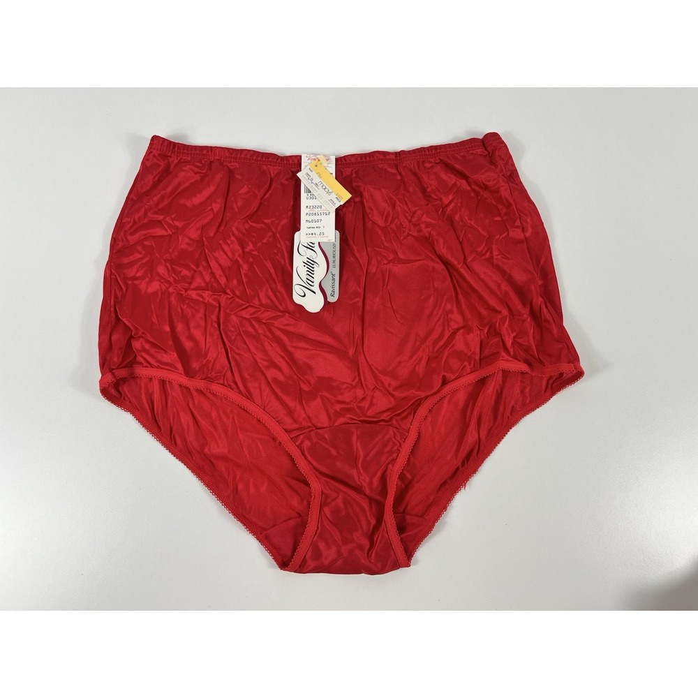 Vintage Vanity Fair All Nylon Red Panties Size 7 ~ Ravissant ~ M60107